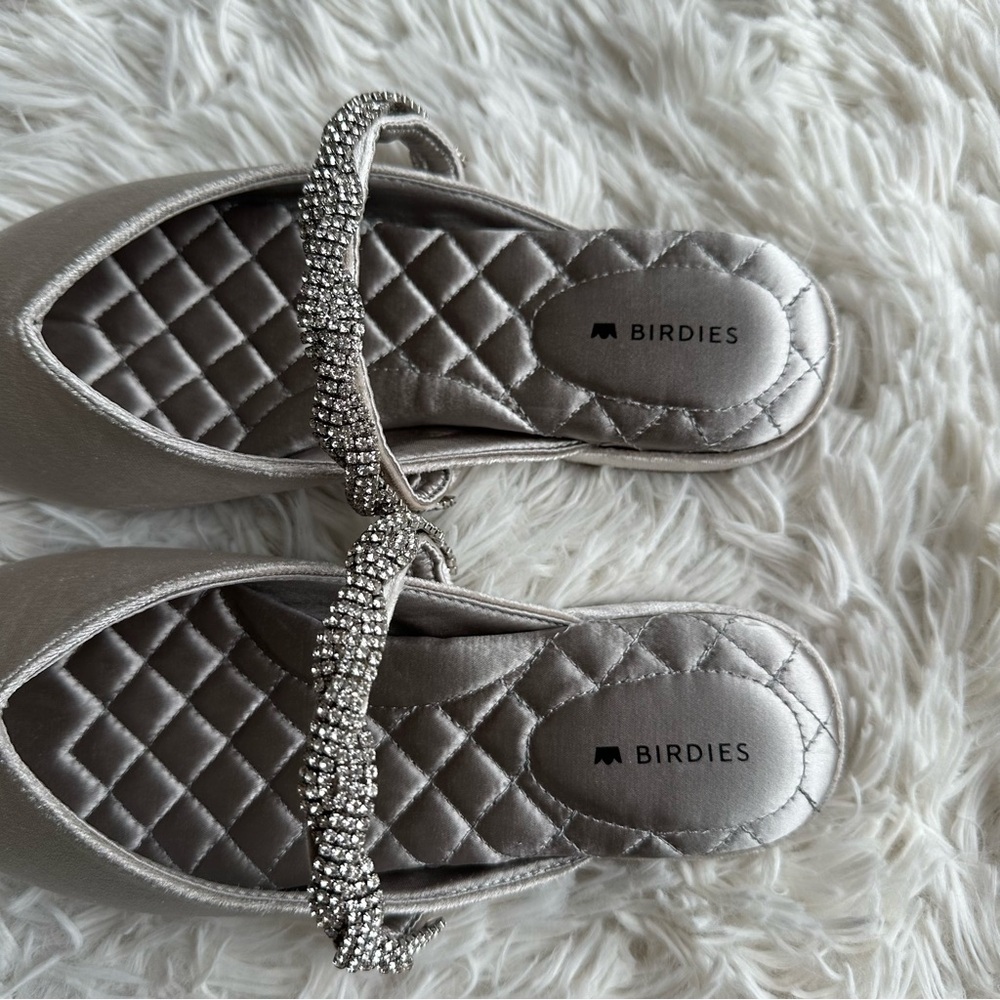 Birdies The Swan Snow Crystal Bracelet Velvet Slip On New Without Box Size 6.5 - Picture 8 of 10